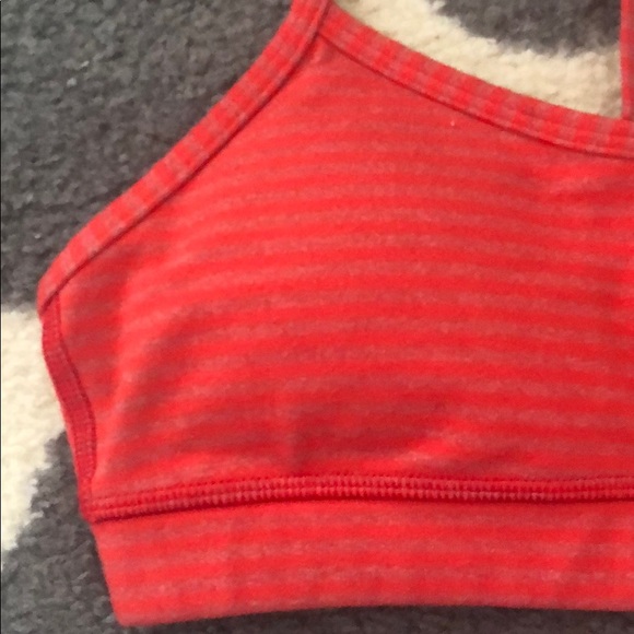 Lululemon bras - Picture 2 of 5